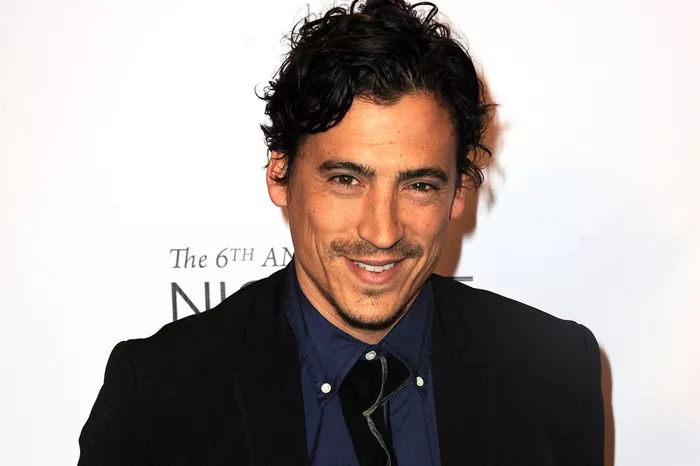 Andrew Keegan